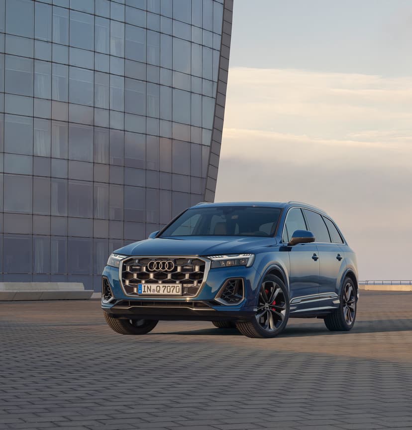 New Audi Q7 55 TFSI quattro